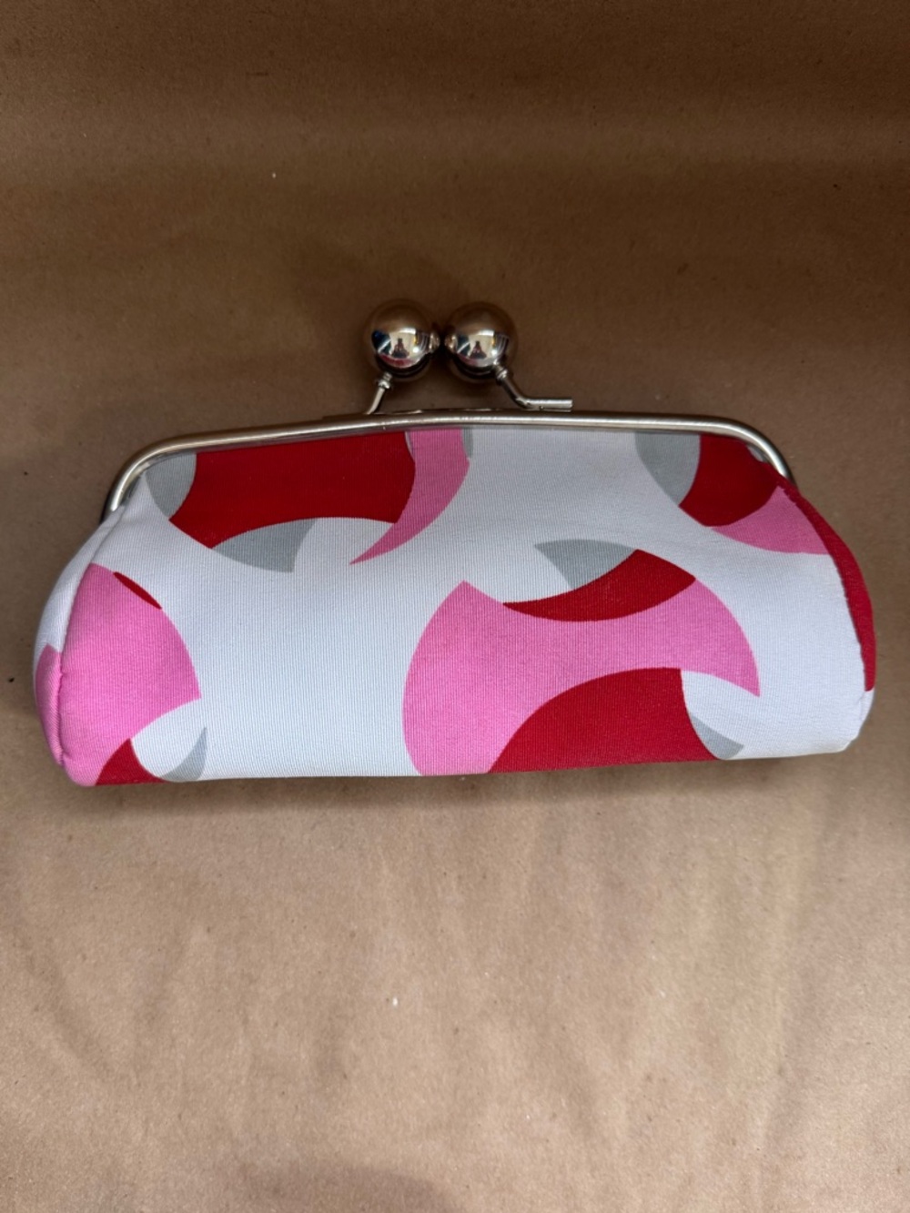 Christina Aguilera Gift with Purchase Red and Pink Kisslock Purse/Makeup Case